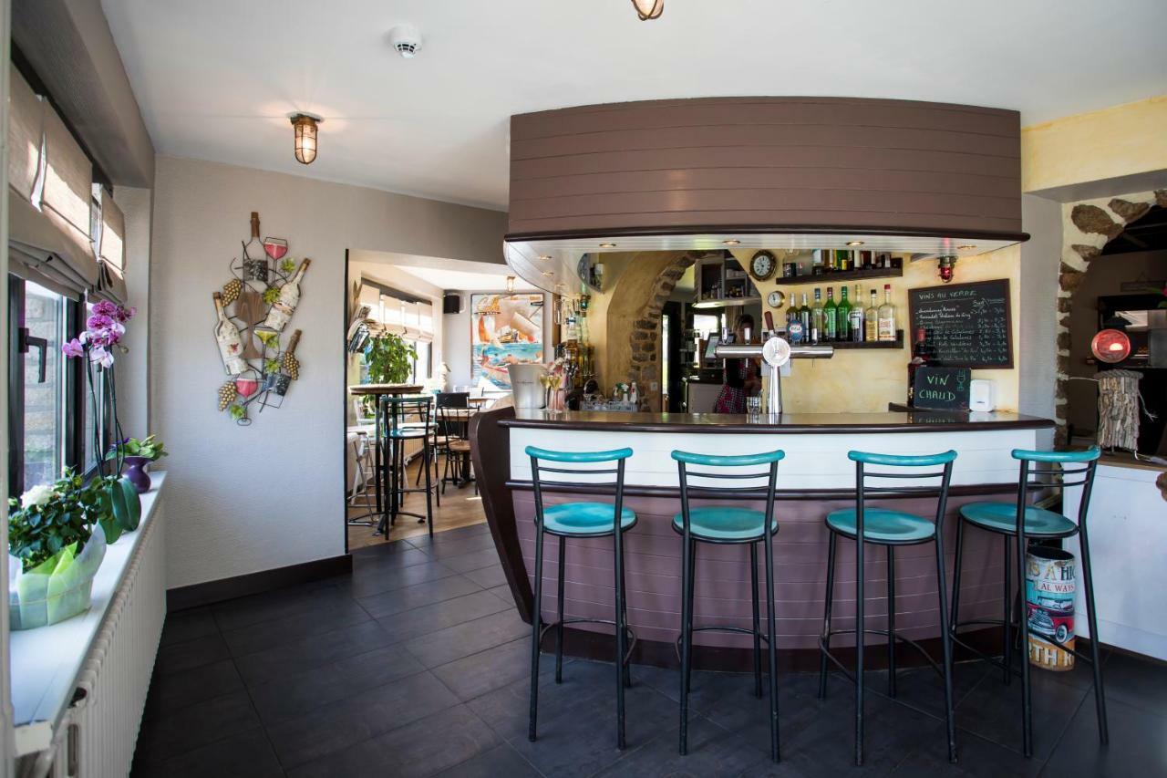Mary Boat Trip Hotel Ile aux Moines Bagian luar foto