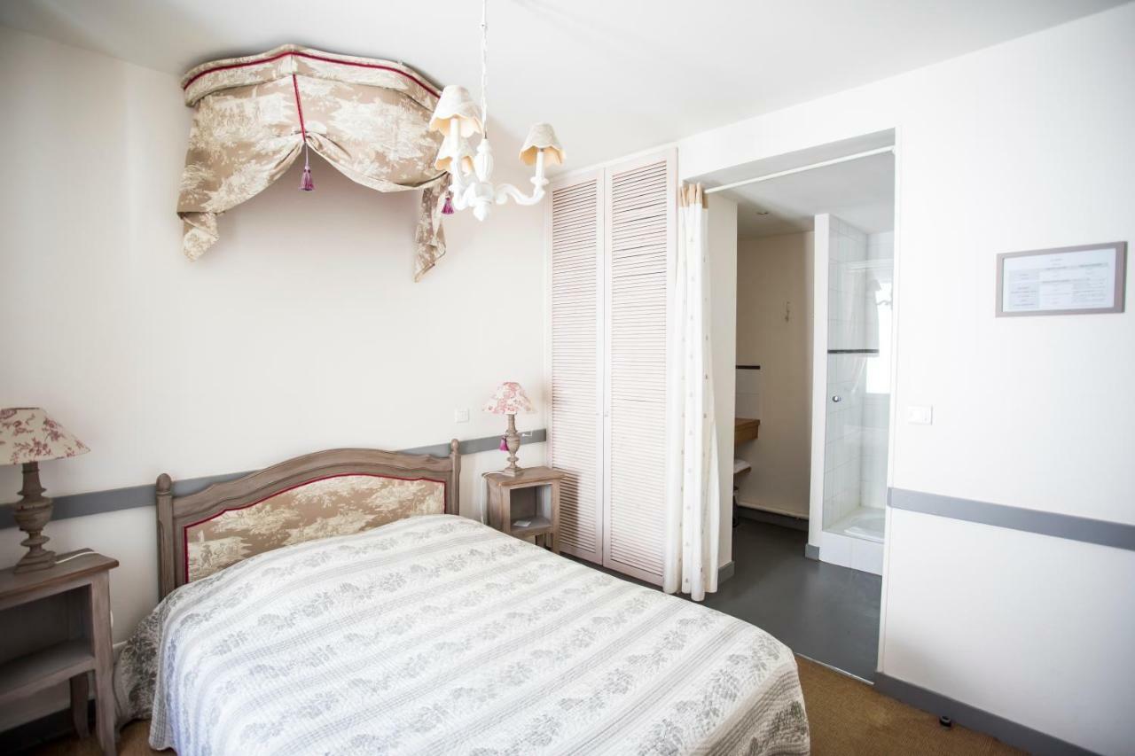 Mary Boat Trip Hotel Ile aux Moines Bagian luar foto