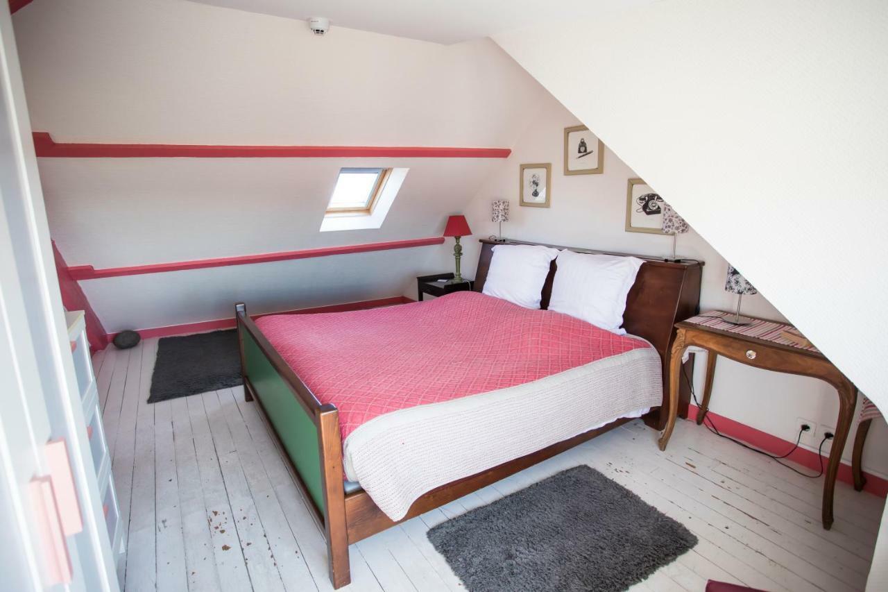 Mary Boat Trip Hotel Ile aux Moines Bagian luar foto